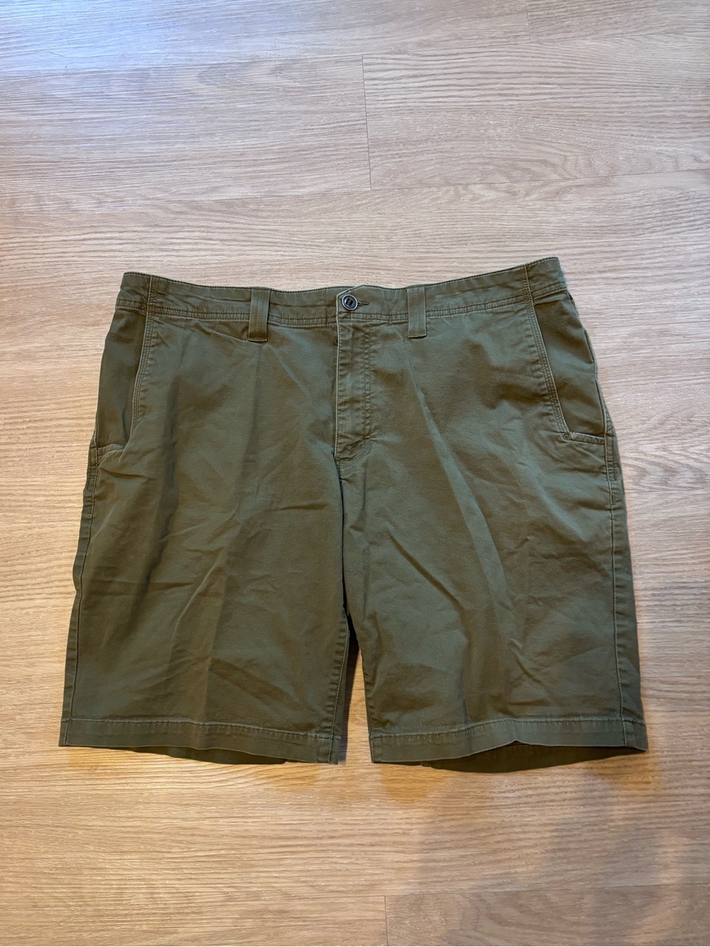 5.11 Tactical Men’s 38 Aramis Cotton Blend Hiking Short Field Green